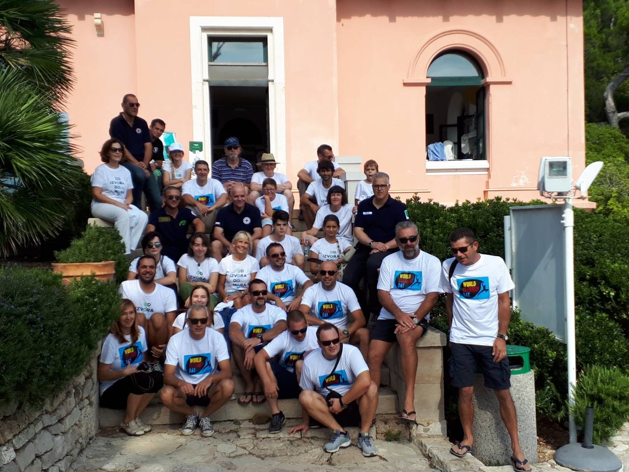 Na Lokrumu održana Plava čistka-prikupljeno preko 200 kg otpada